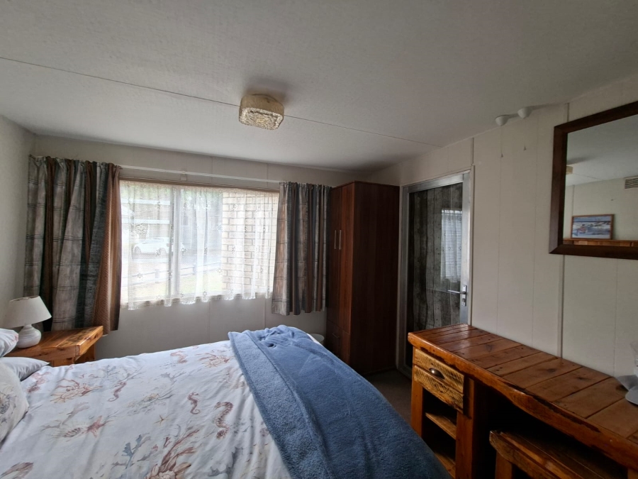 4 Bedroom Property for Sale in Hartenbos Central Western Cape